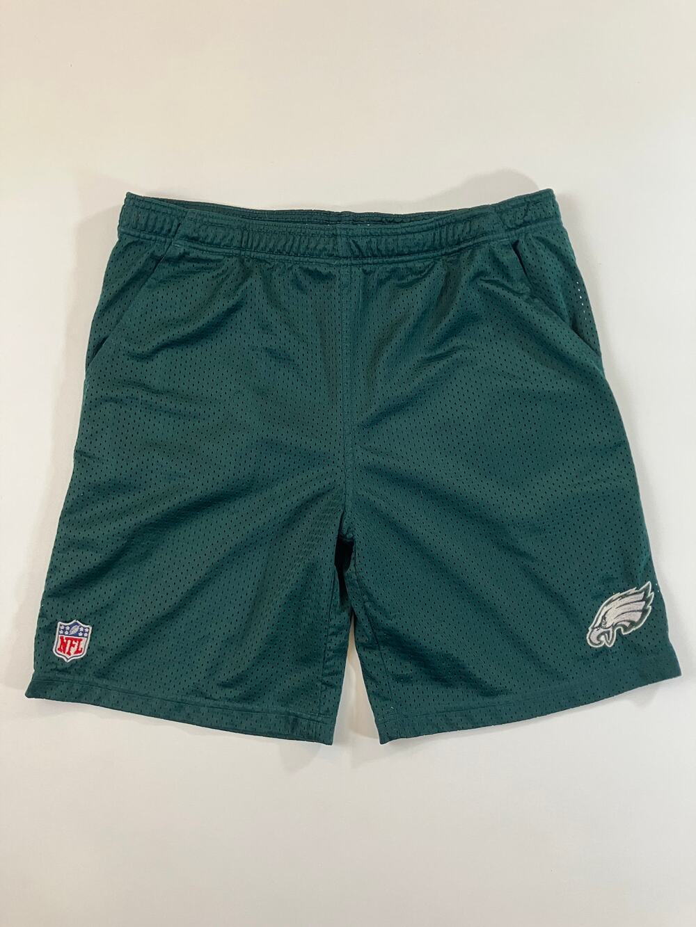 Philadelphia Eagles NFL Youth M 10/12 Green Mesh Athletic Shorts Embroidered